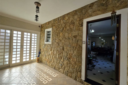 Sobrado à venda com 4 quartos, sendo 1 suíte,  em Vila Jaguara, São Paulo, SP