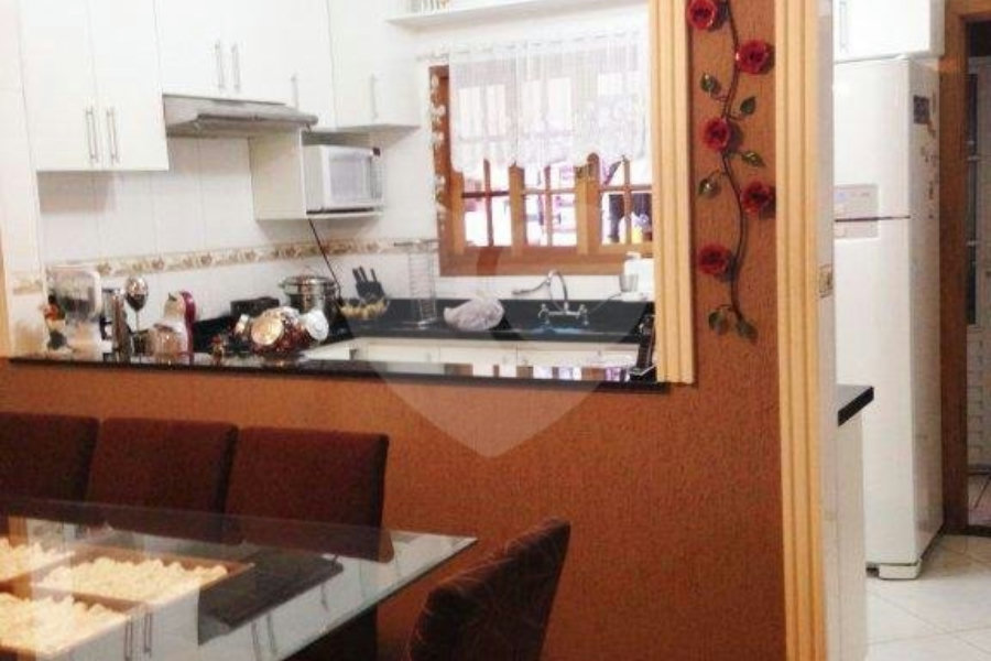 Casa à venda com 4 quartos, sendo 1 suíte,  em Tremembé, São Paulo, SP