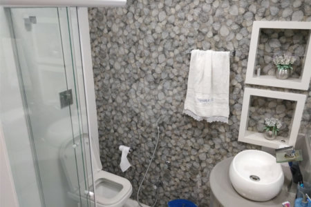Sobrado à venda com 3 quartos, sendo 1 suíte,  em Vila Oliveira, Mogi das Cruzes, SP