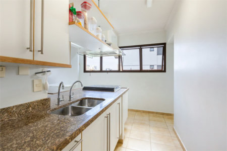 Apartamento à venda com 4 quartos, sendo 3 suítes,  em Real Parque, São Paulo, SP
