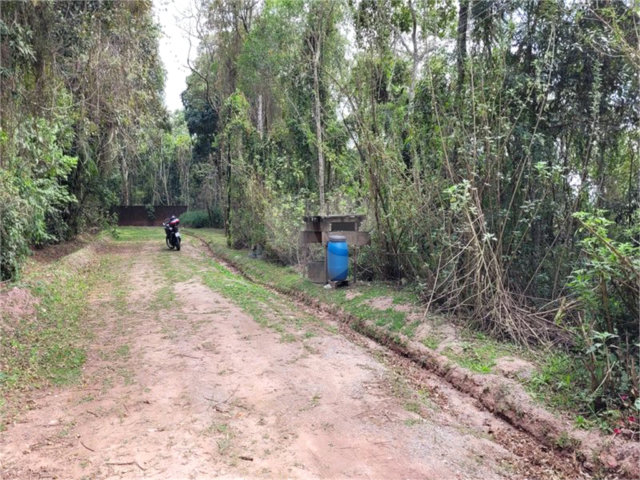 Terreno à venda no condomínio Alpes da Cantareira, Mairiporã - SP