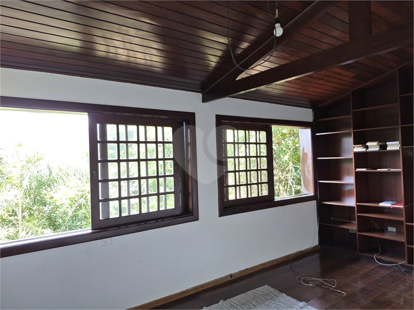 Casa à venda com 3 quartos, sendo 1 suíte,  em Serra da Cantareira, Mairiporã, SP