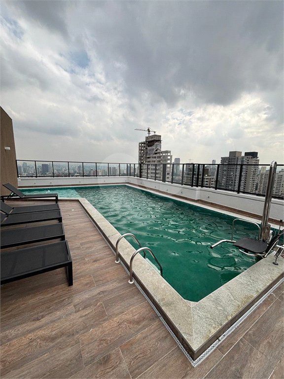 Apartamento à venda ou para alugar com 1 quarto em Pinheiros, São Paulo, SP
