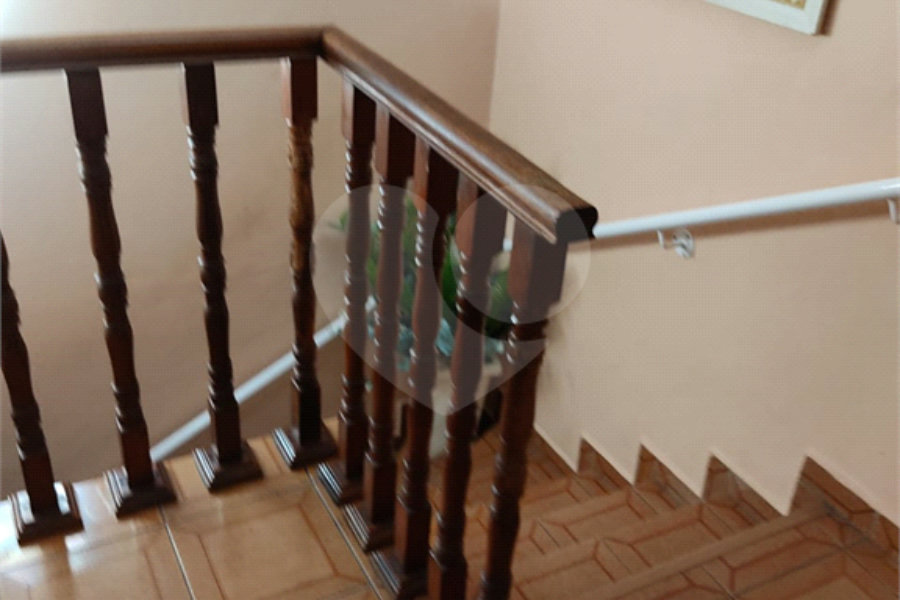 Sobrado à venda com 3 quartos, sendo 1 suíte, em Vila Nova Cachoeirinha, São Paulo, SP