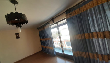 Apartamento à venda com 3 quartos, sendo 1 suíte,  no Centro, Serra Negra, SP