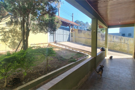 Chácara à venda com 3 quartos, sendo 1 suíte, no Centro, Nazaré Paulista, SP