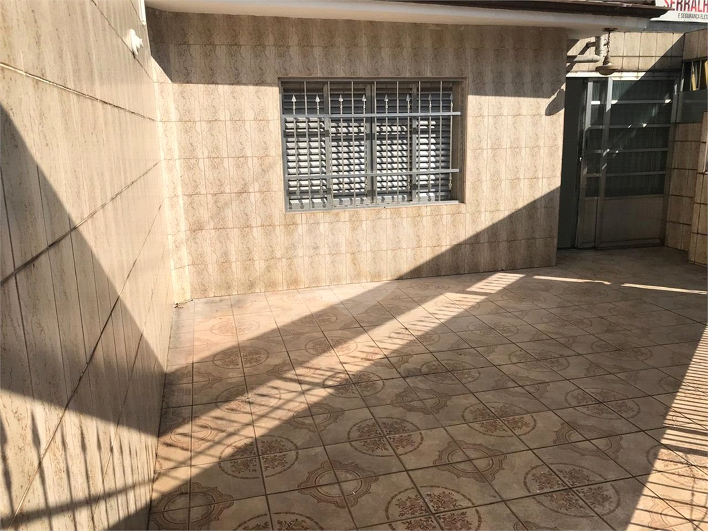 Sobrado à venda com 4 quartos, sendo 2 suítes, em Vila Aurora (zona Norte), São Paulo, SP