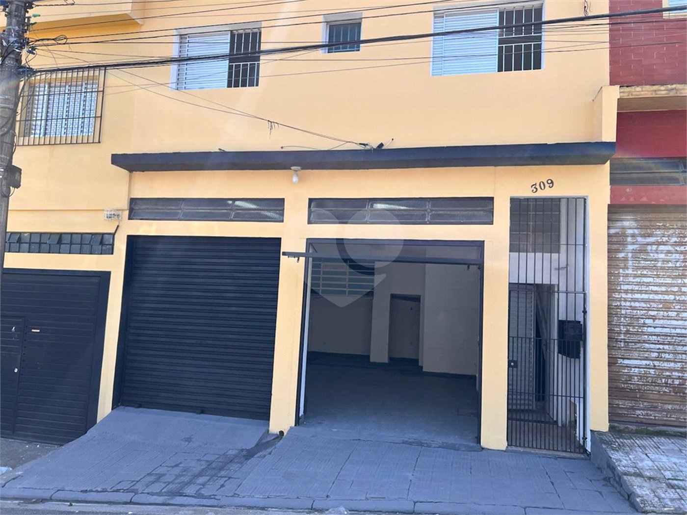 Sobrado à venda com 2 quartos, sendo 1 suíte, em Vila Correa, Ferraz de Vasconcelos, SP