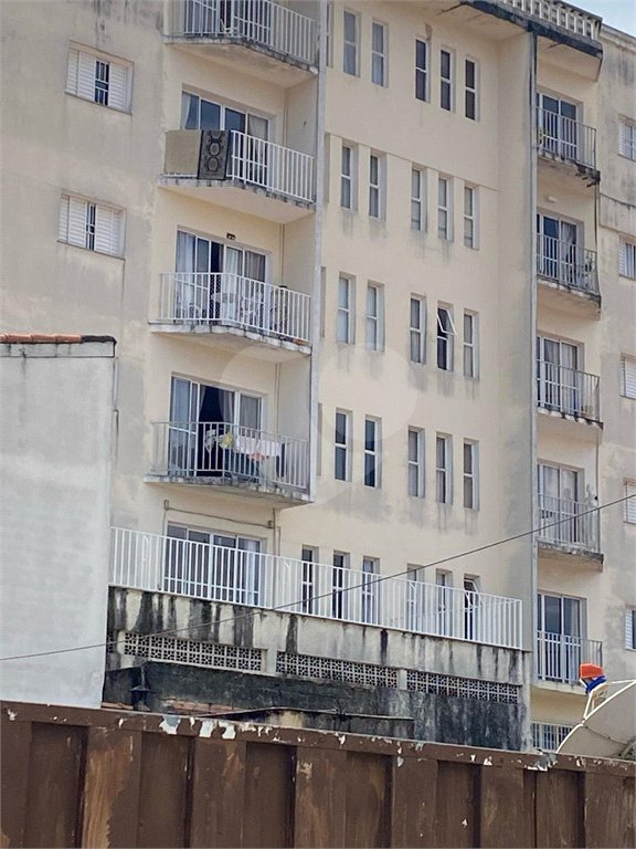 Apartamento à venda com 3 quartos, sendo 1 suíte, no Centro, Mairiporã, SP