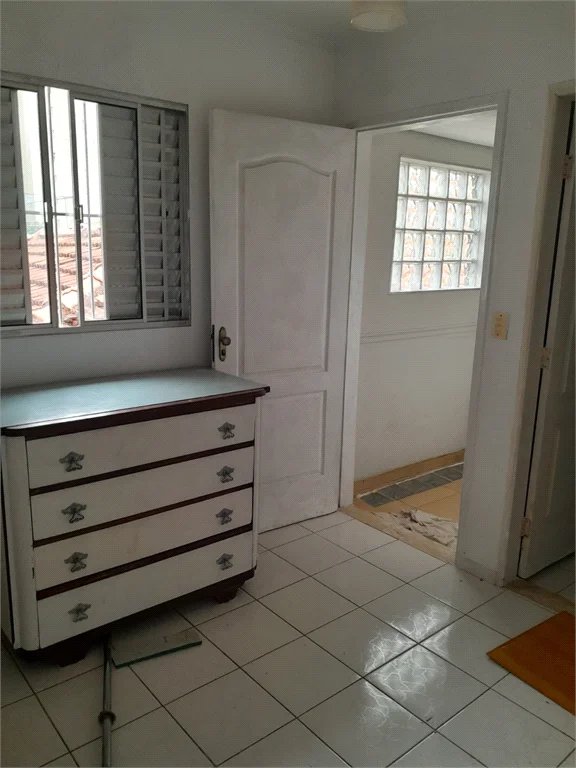 Casa à venda com 2 quartos em Vila Hamburguesa, São Paulo, SP