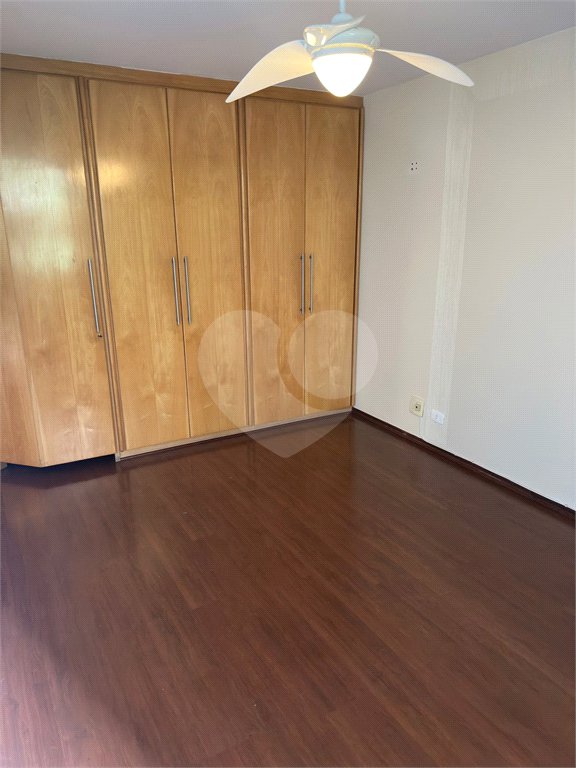 Apartamento à venda com 3 quartos, sendo 1 suíte, em Jardim Europa, São Paulo, SP