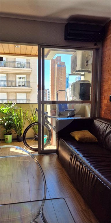 Apartamento à venda com 1 suíte em Vila Uberabinha, São Paulo, SP