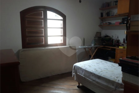 Sobrado à venda com 3 quartos, sendo 1 suíte, em Jardim Flórida, São Roque, SP