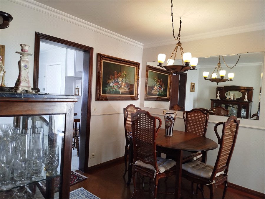 Apartamento para alugar com 3 quartos, sendo 1 suíte, em Morumbi, São Paulo, SP