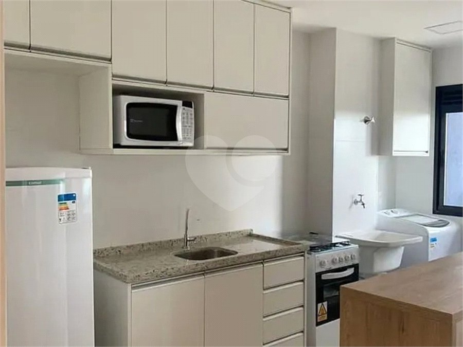 Apartamento à venda ou para alugar com 2 quartos, sendo 1 suíte,  no Centro, Araraquara, SP