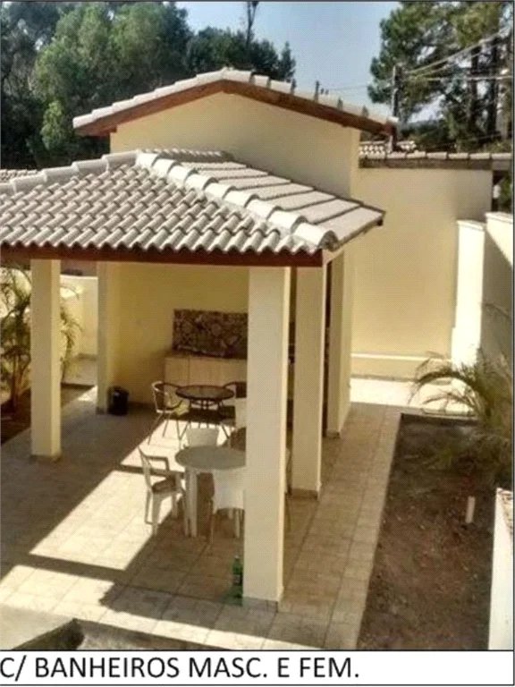 Casa à venda com 3 quartos, sendo 1 suíte, no condomínio Residencial Vila D`ouro, Cotia - SP