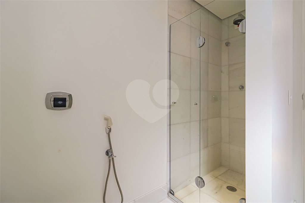 Apartamento à venda com 3 suítes em Cidade Monções, São Paulo, SP