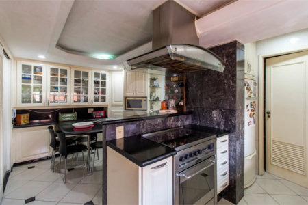 Apartamento à venda com 3 suítes em Sumaré, São Paulo, SP