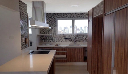 Apartamento à venda ou para alugar com 3 quartos, sendo 1 suíte,  em Real Parque, São Paulo, SP