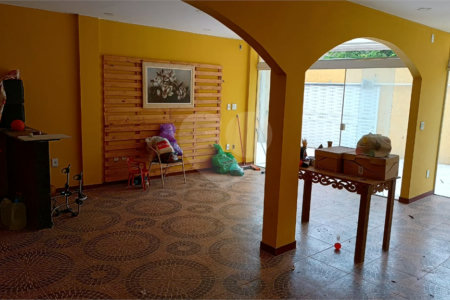 Casa à venda com 3 quartos, sendo 1 suíte, em Campo Grande, Rio de Janeiro, RJ