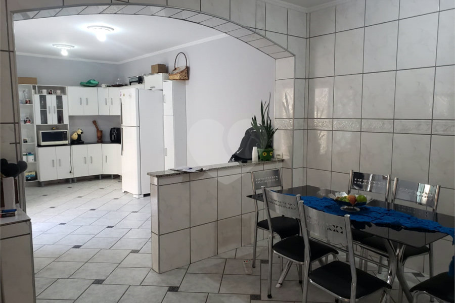 Sobrado à venda com 5 quartos, sendo 3 suítes, em Jaçanã, São Paulo, SP