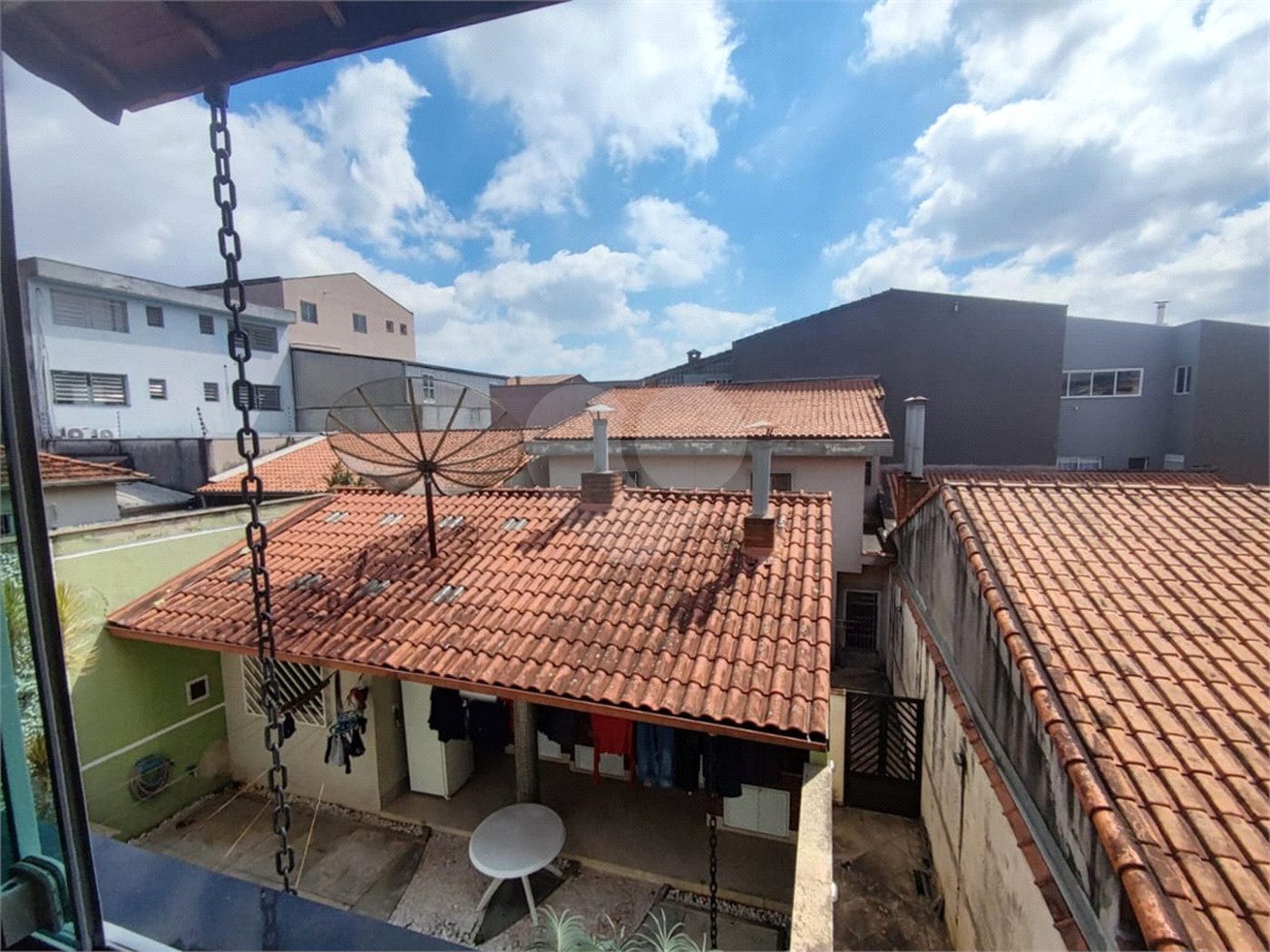 Sobrado à venda com 3 quartos, sendo 2 suítes,  em Vila Pires, Santo André, SP