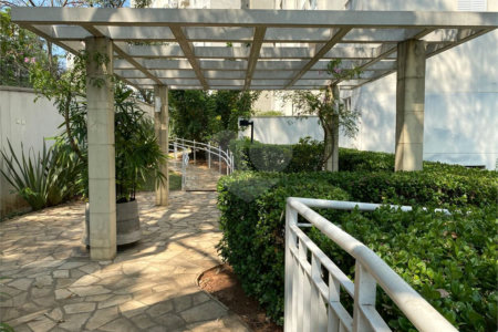 Apartamento à venda com 2 quartos em Parque Reboucas, São Paulo, SP