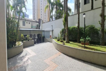 Apartamento à venda com 3 quartos, sendo 1 suíte,  em Vila Gilda, Santo André, SP