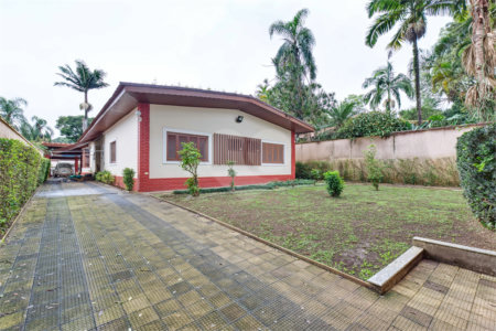 Casa à venda com 3 quartos, sendo 2 suítes, em Alto da Boa Vista, São Paulo, SP