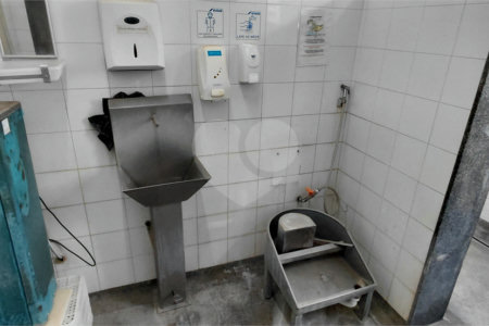Terreno à venda com 3 suítes em Bazílio, Rio Bonito, RJ