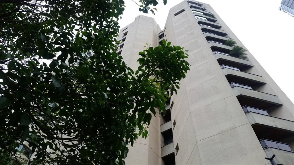 Apartamento à venda com 4 quartos, sendo 3 suítes, em Vila Suzana, São Paulo, SP
