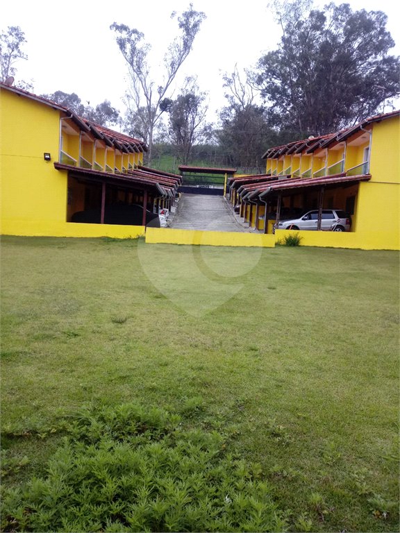 Casa à venda com 2 quartos no condomínio Residencial Armênia, Ferraz de Vasconcelos - SP