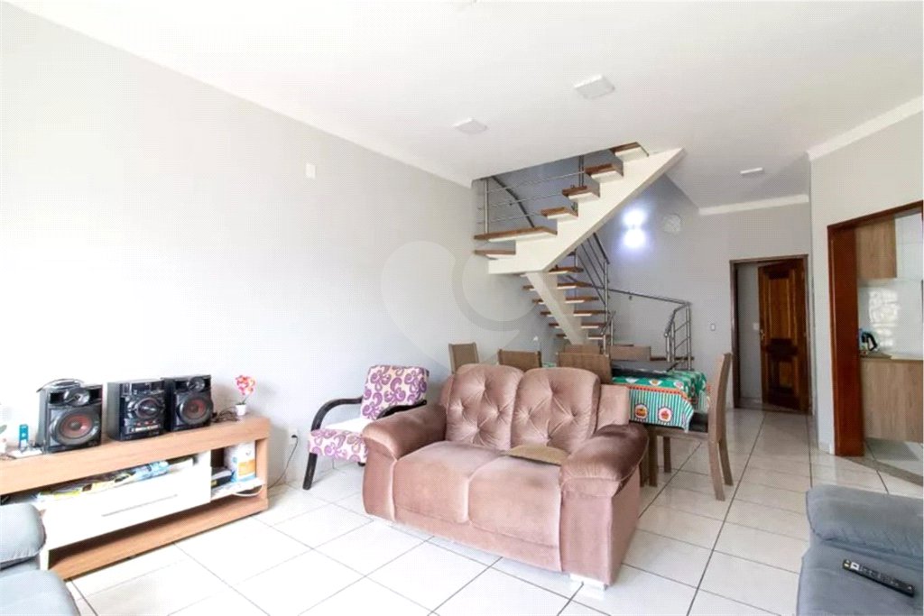 Casa à venda com 4 quartos, sendo 2 suítes, em Parque Industrial, Campinas, SP