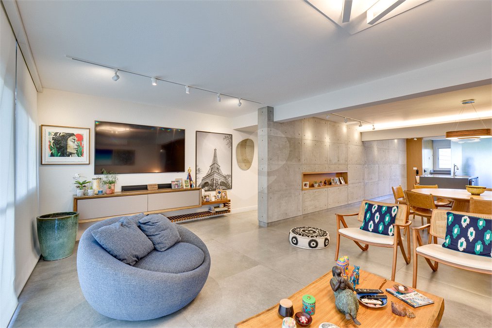 Apartamento à venda com 4 quartos, sendo 3 suítes, em Alto da Boa Vista, São Paulo, SP