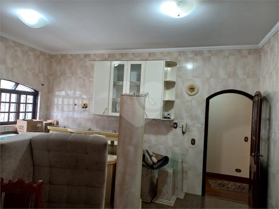 Sobrado à venda ou para alugar com 4 quartos, sendo 1 suíte,  em Barro Branco (zona Norte), São Paulo, SP