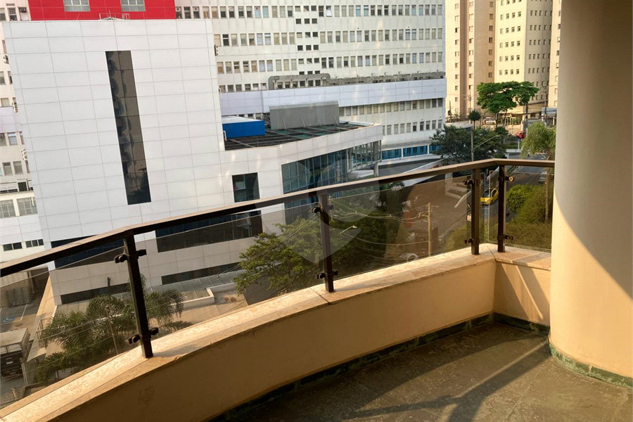 Apartamento à venda com 3 suítes em Santana, São Paulo, SP