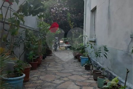 Apartamento à venda com 2 quartos em Cerqueira César, São Paulo, SP