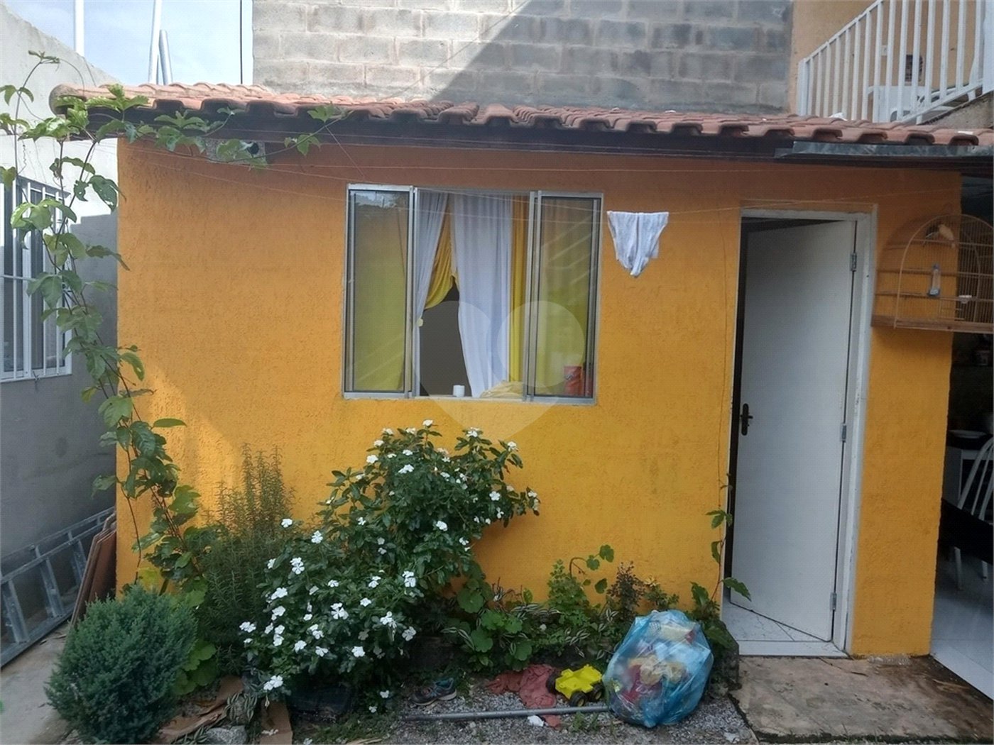 Casa à venda com 2 quartos, sendo 1 suíte,  em Vila São Paulo, Mogi das Cruzes, SP