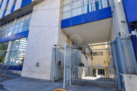 Apartamento à venda com 4 quartos, sendo 1 suíte, em Pinheiros, São Paulo, SP