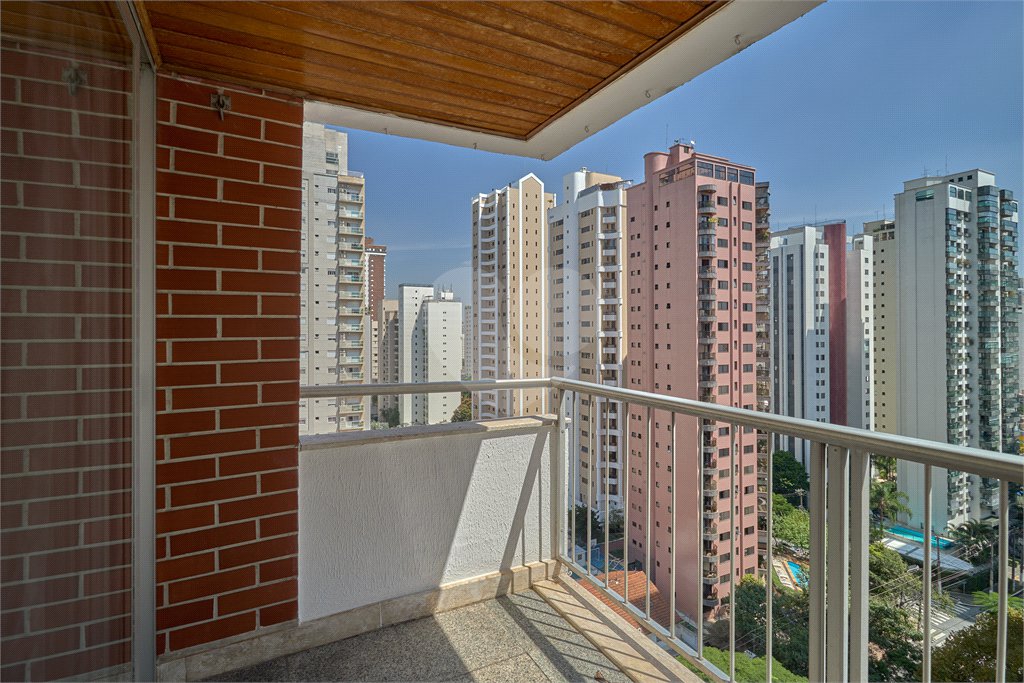 Apartamento para alugar com 1 quarto em Moema, São Paulo, SP
