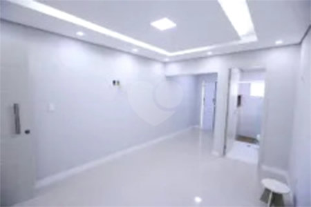 Casa à venda com 3 suítes em Jardim Santo Elias, São Paulo, SP