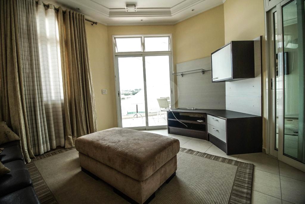 Casa à venda com 4 quartos, sendo 1 suíte,  no condomínio Ibiti do Paço, Sorocaba - SP