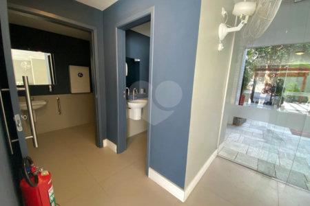 Apartamento à venda com 3 quartos, sendo 1 suíte, em Cerqueira César, São Paulo, SP