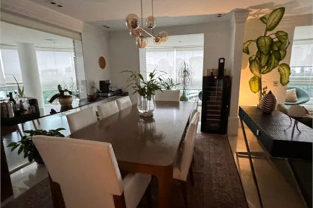 Apartamento à venda com 3 suítes em Vila Andrade, São Paulo, SP