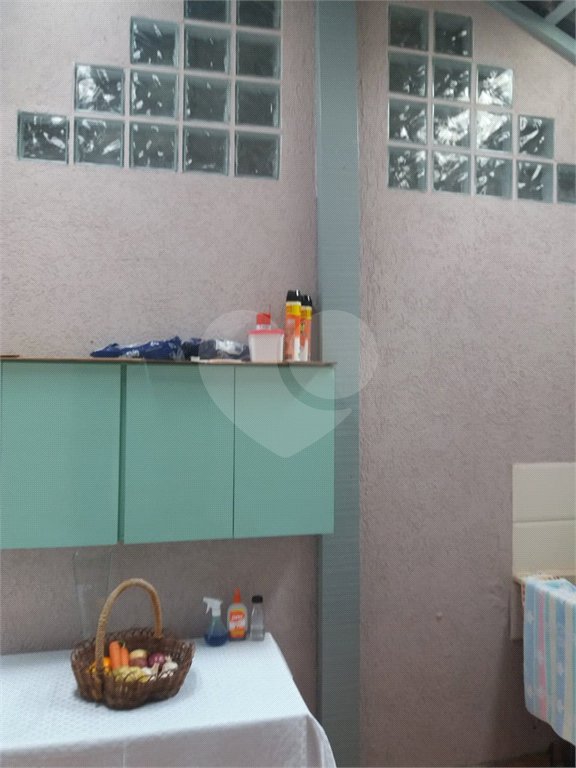 Casa Térrea à venda com 4 quartos, sendo 1 suíte,  em Vila Oliveira, Mogi das Cruzes, SP