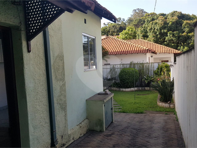 Sobrado à venda com 3 quartos em Horto Florestal, São Paulo, SP