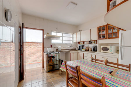 Casa de Vila à venda com 3 quartos, sendo 1 suíte, em Granja Julieta, São Paulo, SP