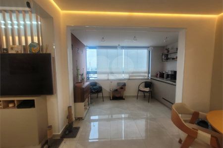 Apartamento à venda com 3 quartos, sendo 1 suíte, em Vila Espírito Santo, Sorocaba, SP