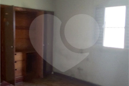 Casa à venda com 2 quartos em Jardim Santa Helena, Suzano, SP