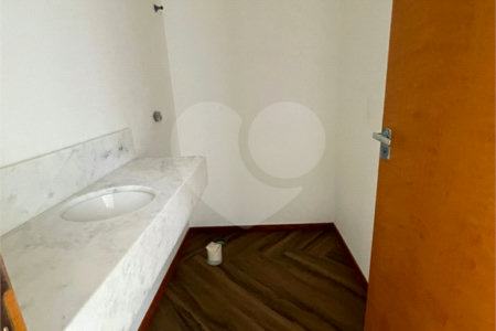 Casa à venda com 3 quartos, sendo 1 suíte, em Jardim Tapajós, Atibaia, SP